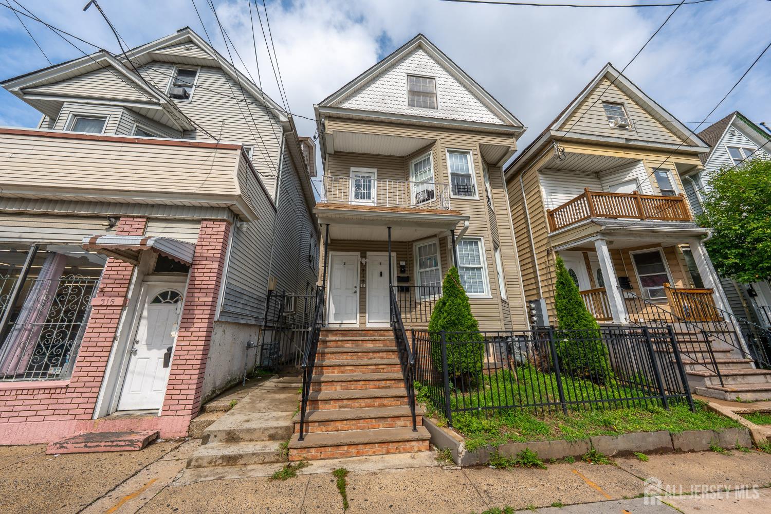 313 Washington Avenue