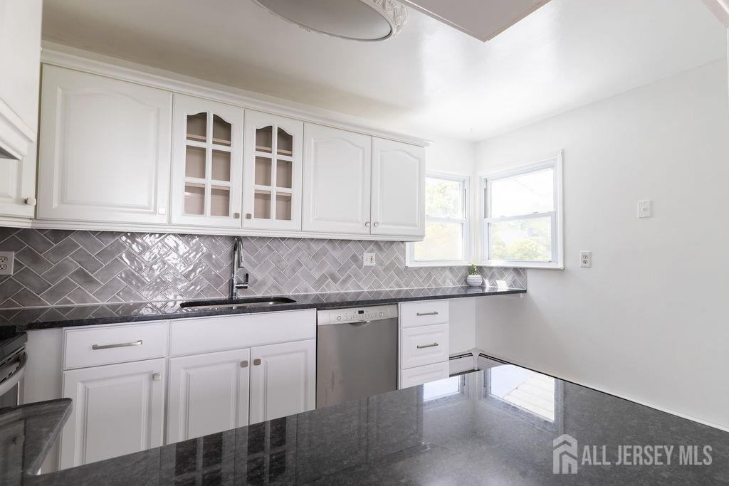 19 Jonquil Circle