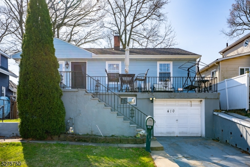 410 E 5th Ave