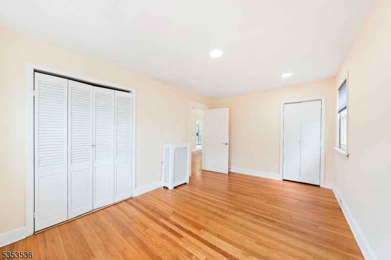 7 Park Dr