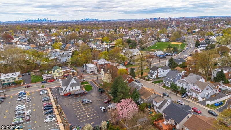 7 Park Dr