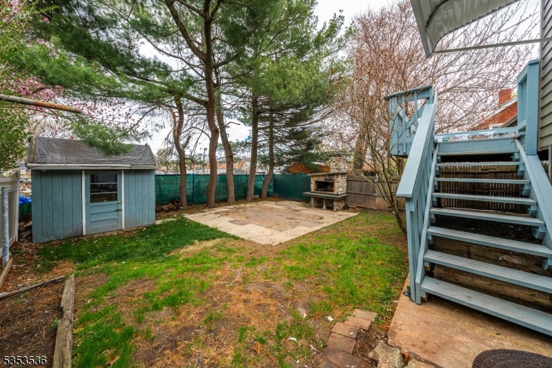 7 Park Dr