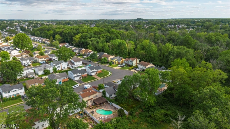 2851 Debra Way