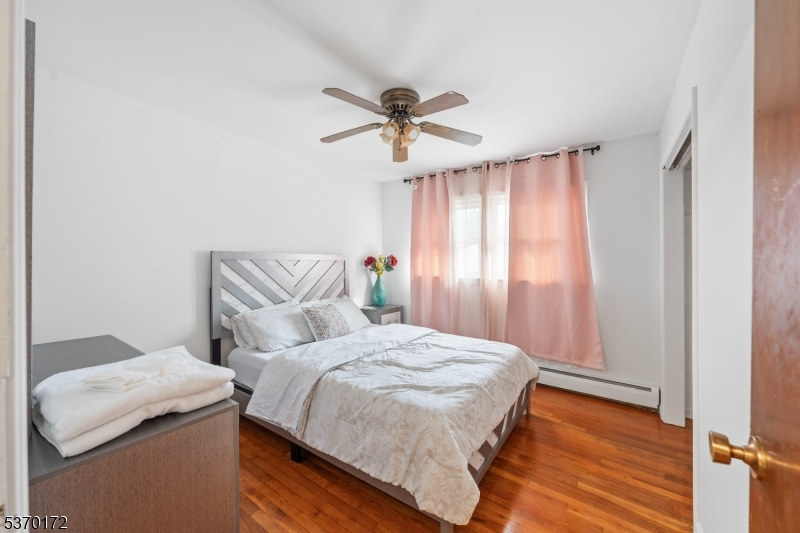 2851 Debra Way