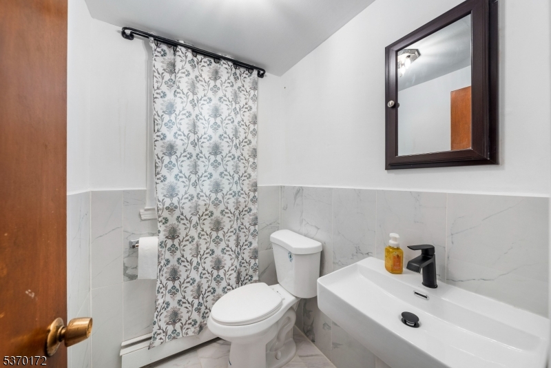 2851 Debra Way