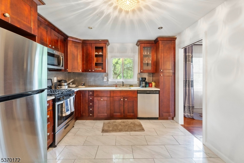 2851 Debra Way