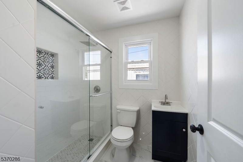 15 Spruce St