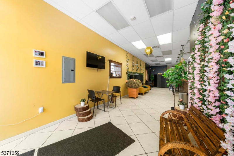 715 Summer St 2