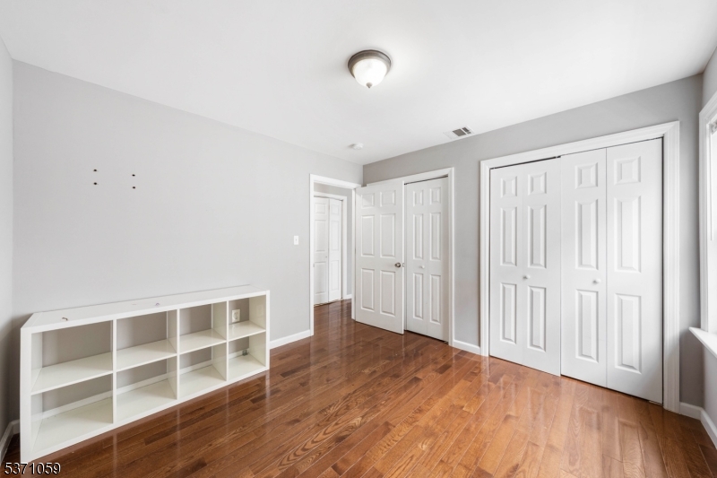 715 Summer St 2