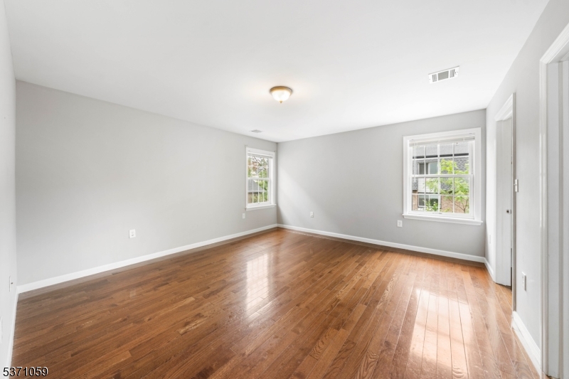 715 Summer St 2