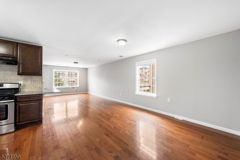 715 Summer St 2