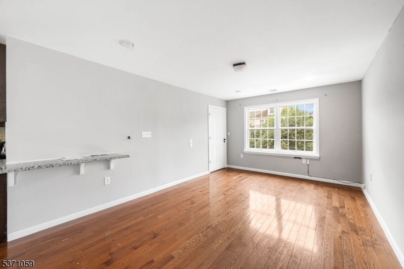 715 Summer St 2