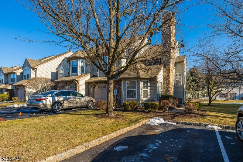 253 Nebula Rd