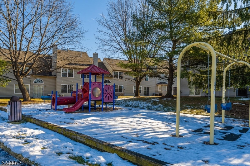 253 Nebula Rd