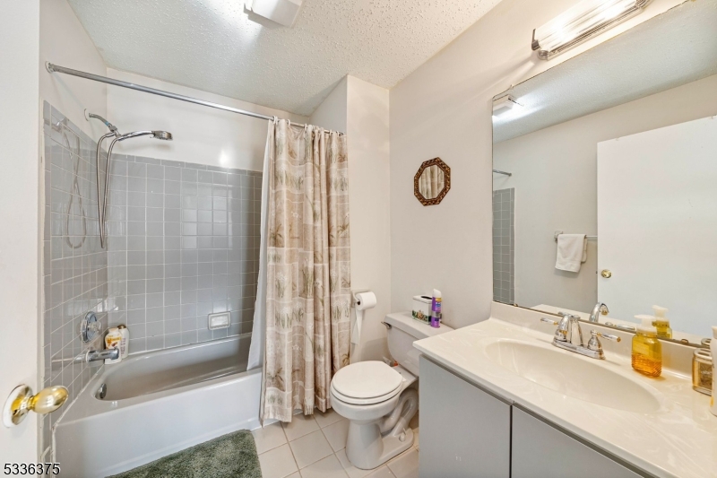 253 Nebula Rd