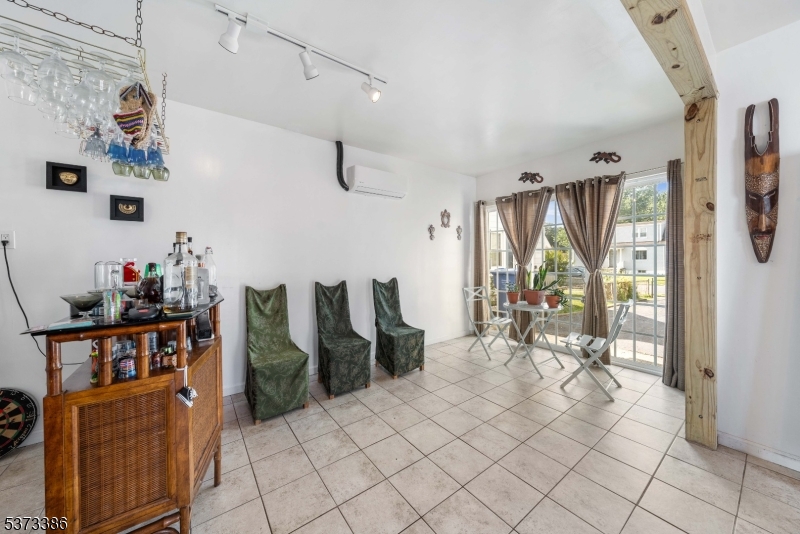 407 Alden Rd
