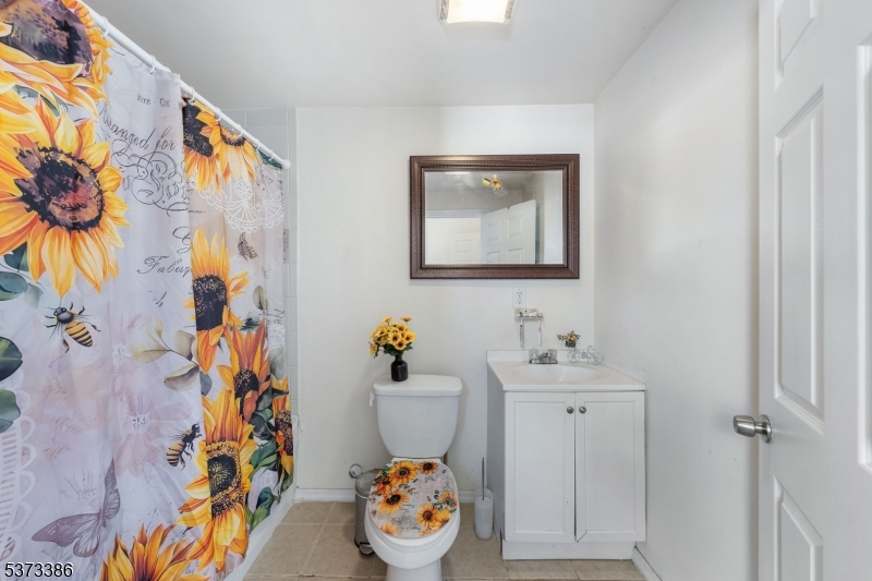 407 Alden Rd
