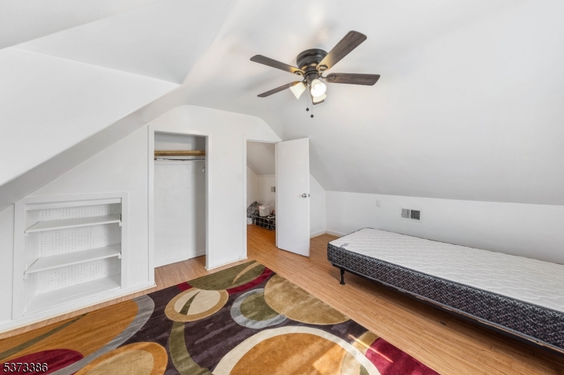 407 Alden Rd