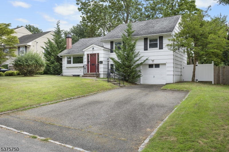 35 Grissing Ct