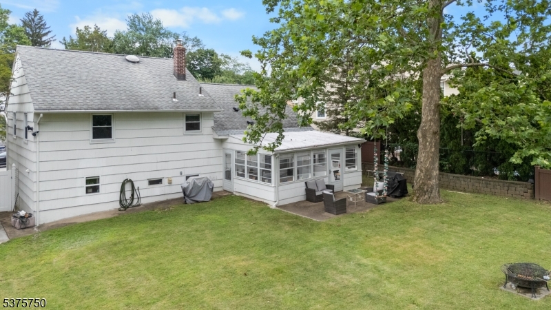 35 Grissing Ct