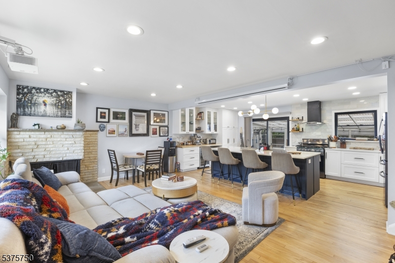35 Grissing Ct