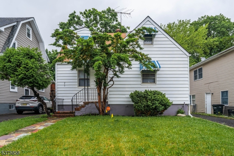 344 Elmwood Ave