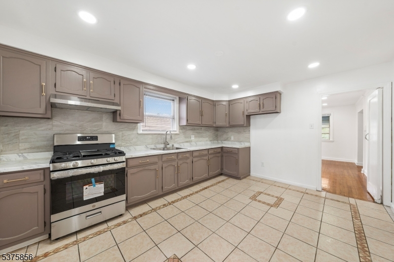 344 Elmwood Ave