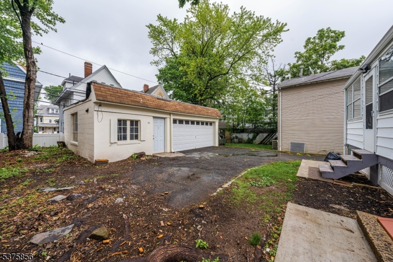 344 Elmwood Ave