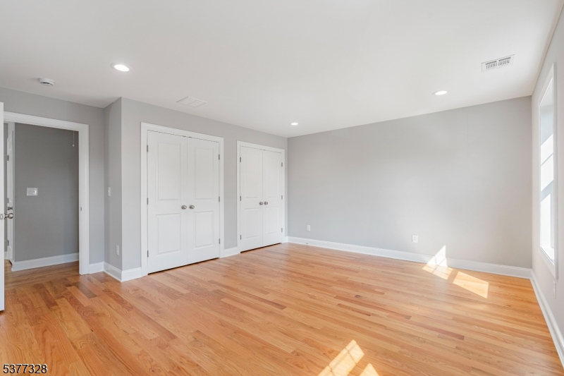 78 Prospect Ave