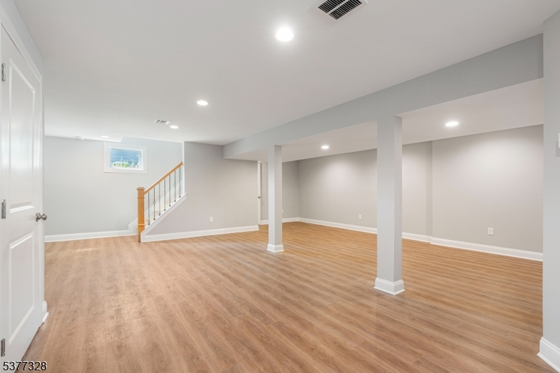 78 Prospect Ave
