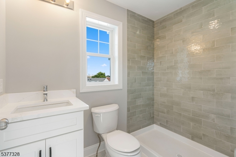 78 Prospect Ave