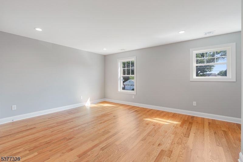 78 Prospect Ave