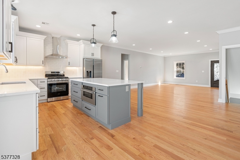 78 Prospect Ave