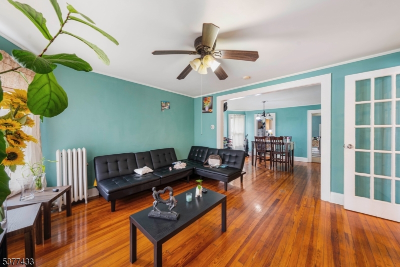 1012 w 5th
