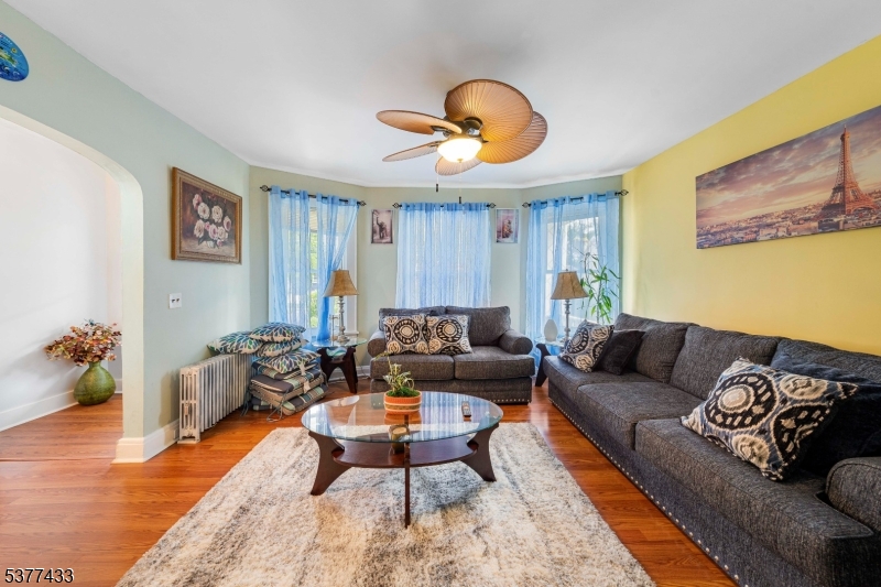 1012 w 5th