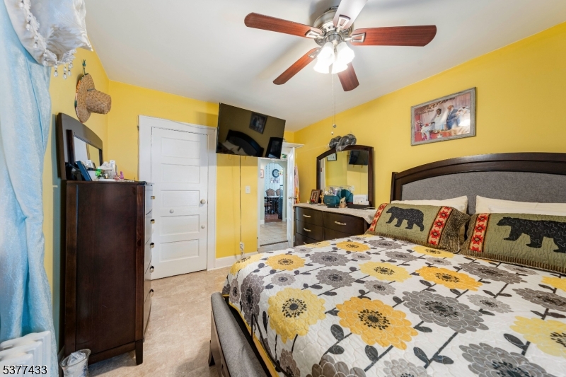 1012 w 5th