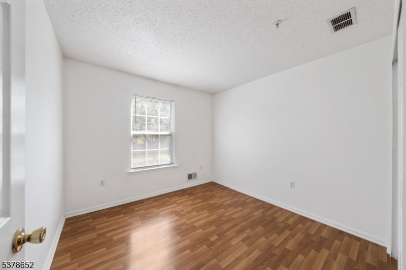 5 Prestwick Way