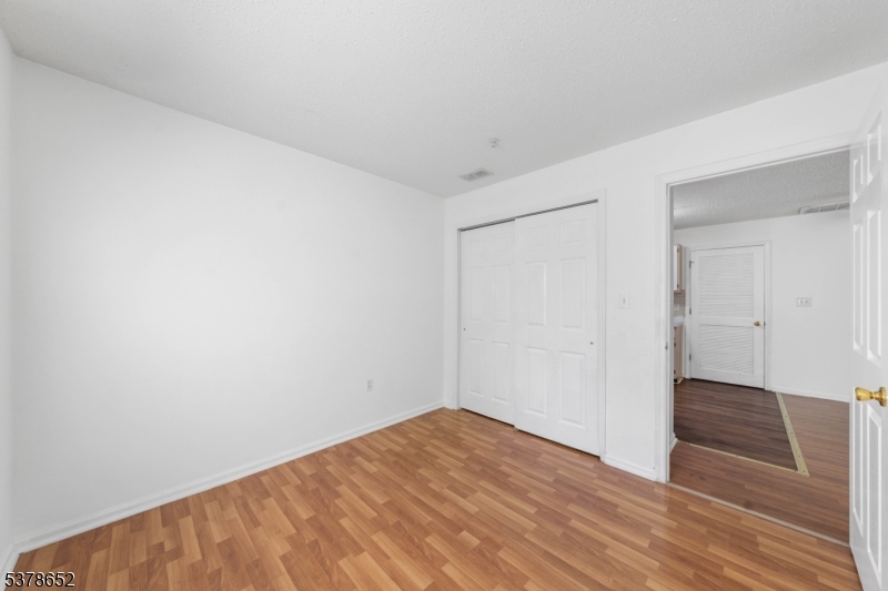 5 Prestwick Way