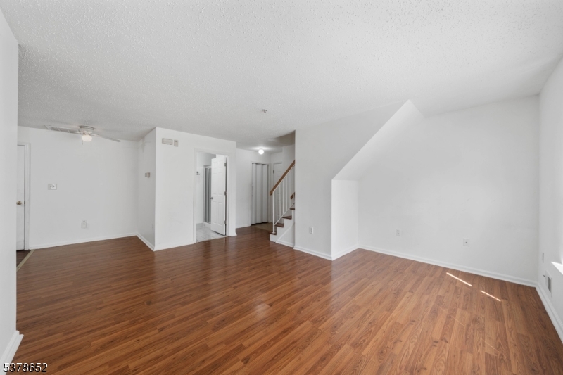 5 Prestwick Way