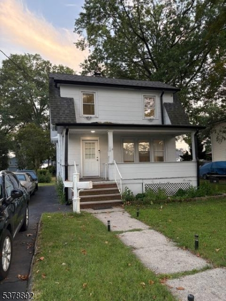 138 E Lincoln Ave