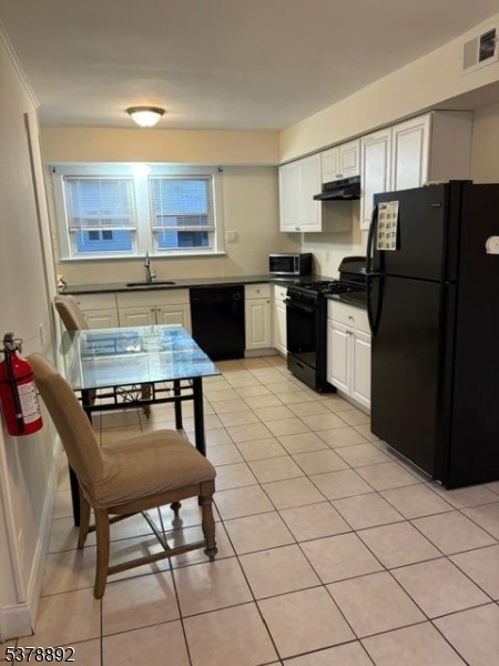 138 E Lincoln Ave
