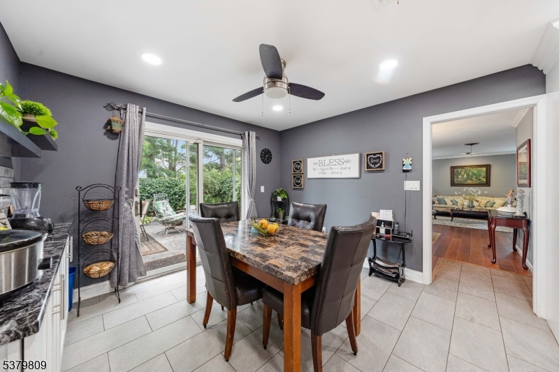 70 Northland Ln
