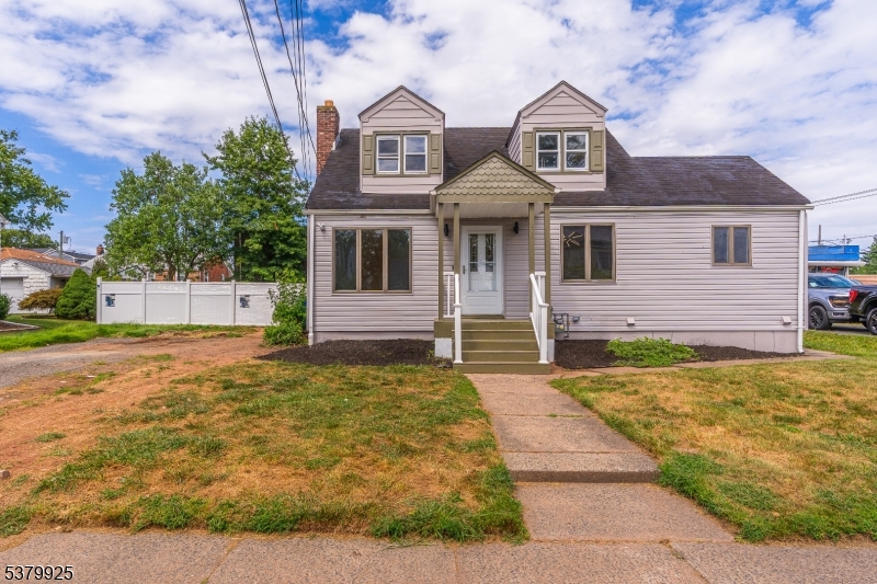 200 Mawbey St