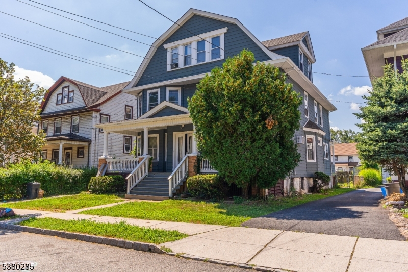 22 Swaine Pl