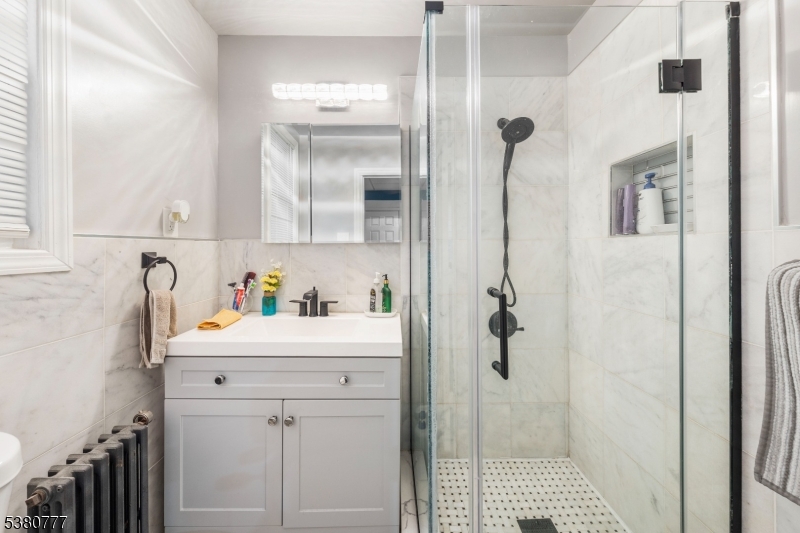 255 E Westfield Ave