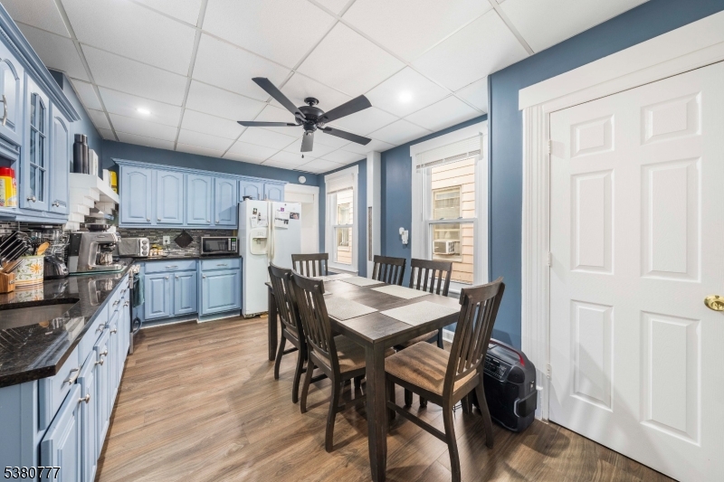 255 E Westfield Ave