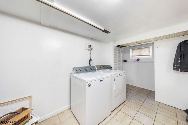 255 E Westfield Ave