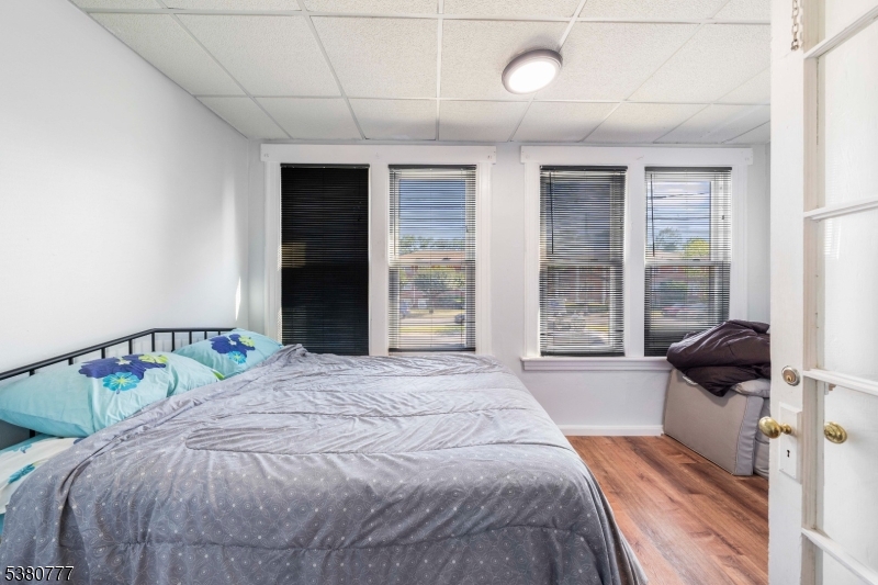 255 E Westfield Ave