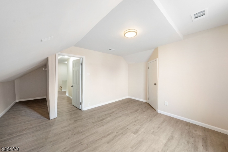 115 Jefferson Ave