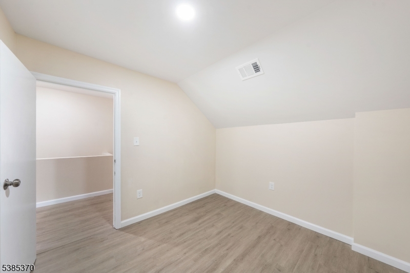 115 Jefferson Ave